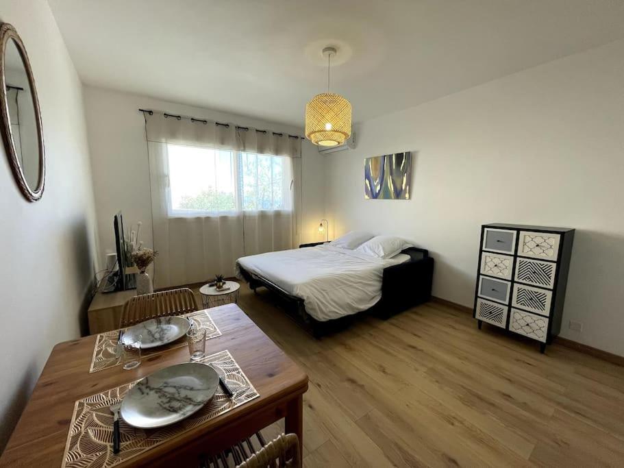Charmant Studio Climatise Avec Parking, Au Coeur De Pietranera, Plage A 500M, Bastia A 2Km Ville-di-Pietrabugno ภายนอก รูปภาพ