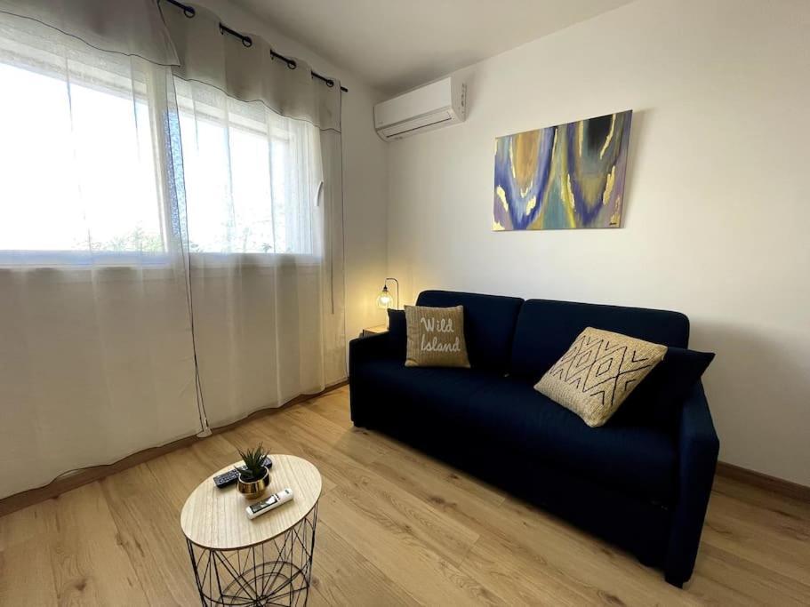 Charmant Studio Climatise Avec Parking, Au Coeur De Pietranera, Plage A 500M, Bastia A 2Km Ville-di-Pietrabugno ภายนอก รูปภาพ